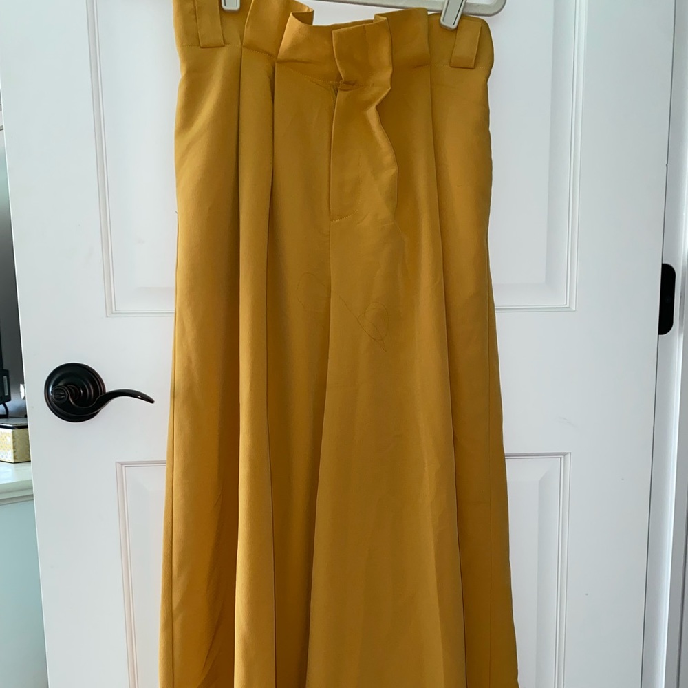 Wide leg yellow pants - Picture 1 of 4